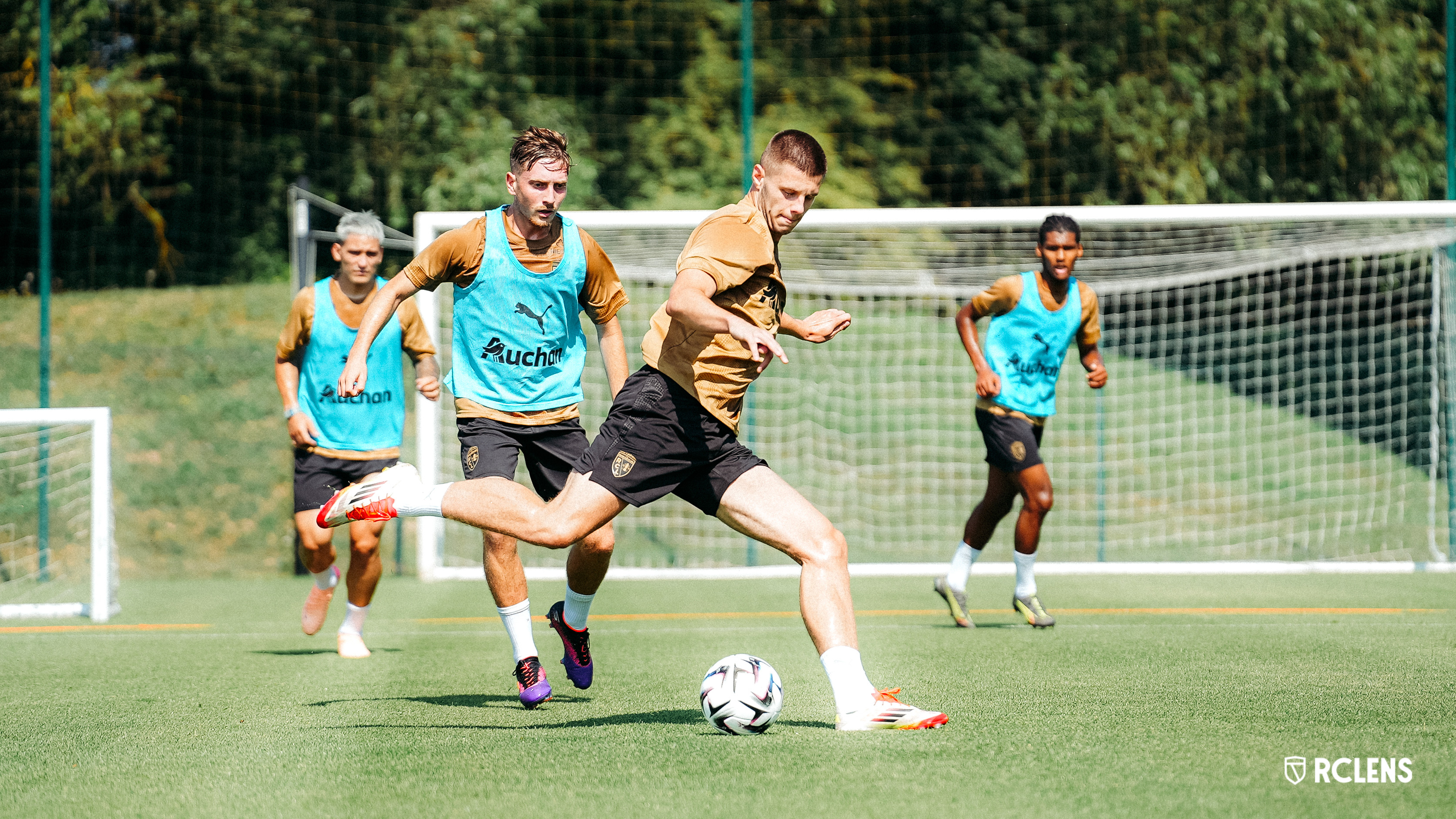 Pourquoi Nidal Celik est sorti à la pause de RC Lens-Metz