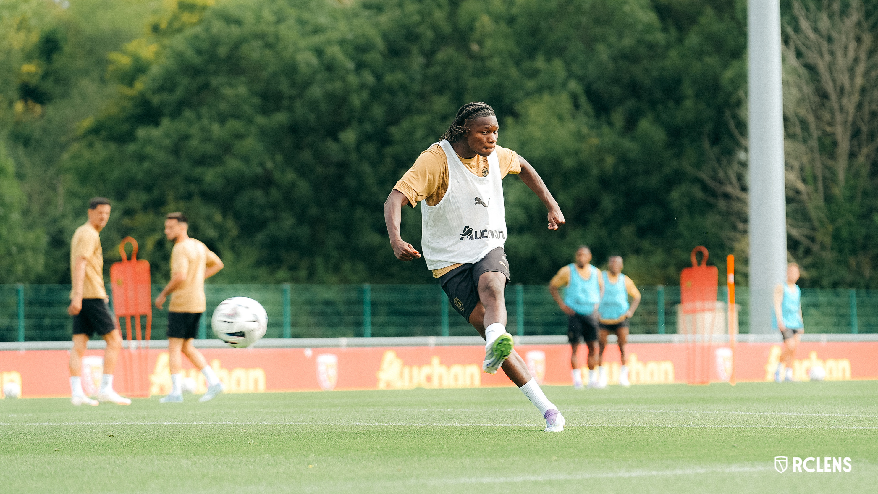 La réserve du RC Lens avec Kyllian Antonio et Fodé Sylla ce vendredi après-midi