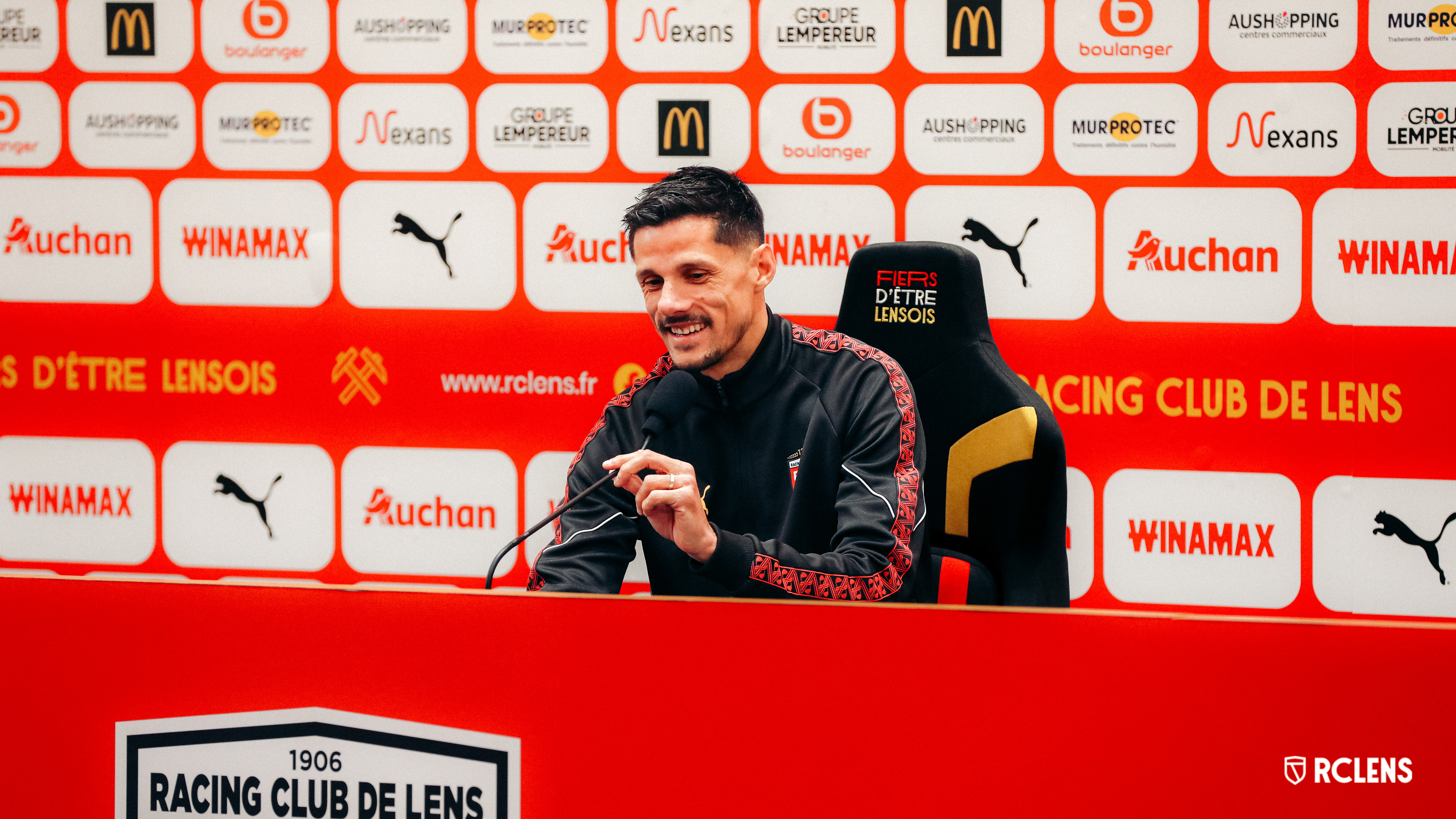 Florian Sotoca refroidit l’idée d’un départ de Lens cet hiver : « Je me sens très bien ici, il n’y a pas de raison de changer »