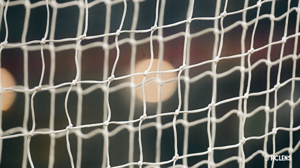 Ramasseur de balles à l’origine de l’ouverture du score, Tom Dulongpont (U18) a participé au but lensois !